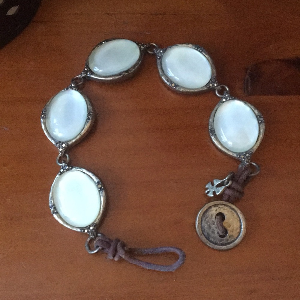 Lucky brass bracelet